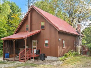 309 Waukeena Lake Rd, Danbury, NH 03230