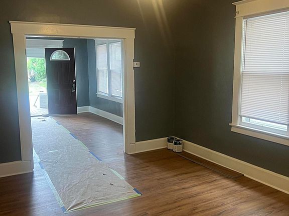 2nd image of 3913 Bank St
