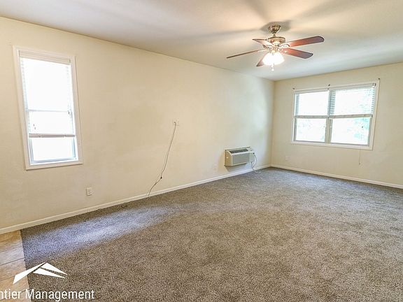 2nd image of 1115 Thurston St APT C