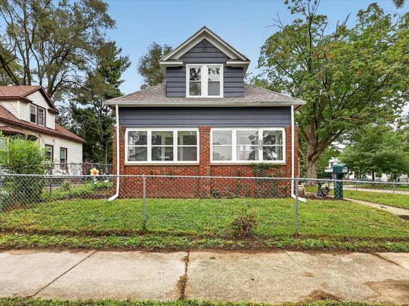1009 Adams St SE, Grand Rapids, MI 49507