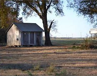 4th image of 6343 Highway 17