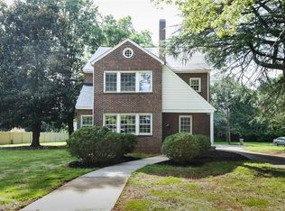 308 S Main St, Graham, NC 27253