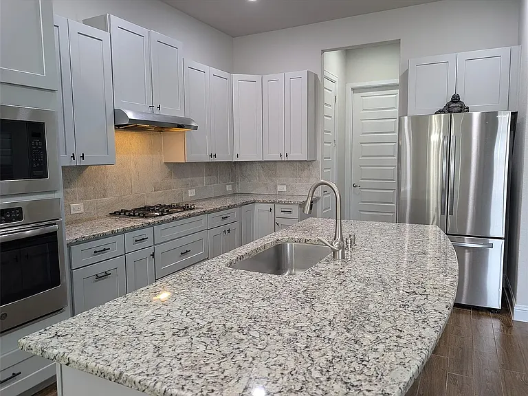 3112 Bouchette Cv — Photo 8