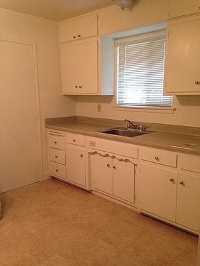 5th image of 4252 63rd St