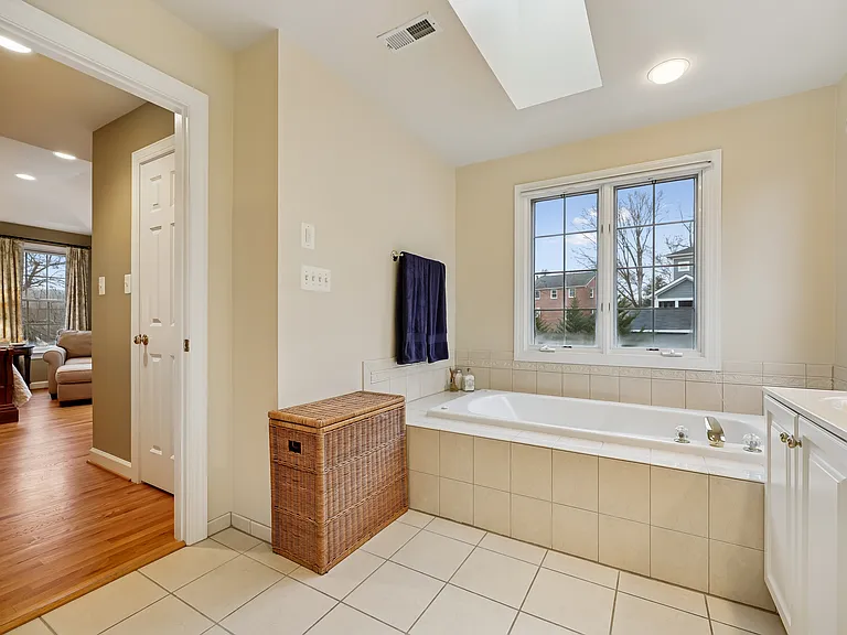 8807 Ridge Rd — Photo 17