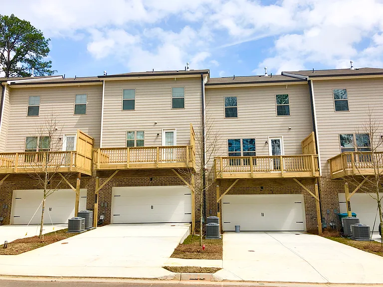 3357 Evermore Pkwy — Photo 38