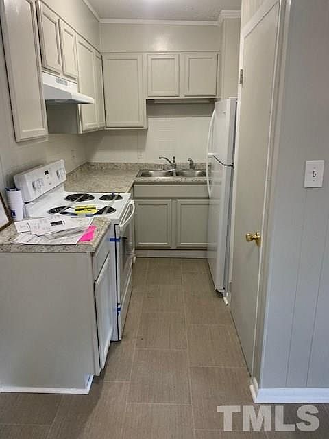 2nd image of 1911 House Ave APT 28