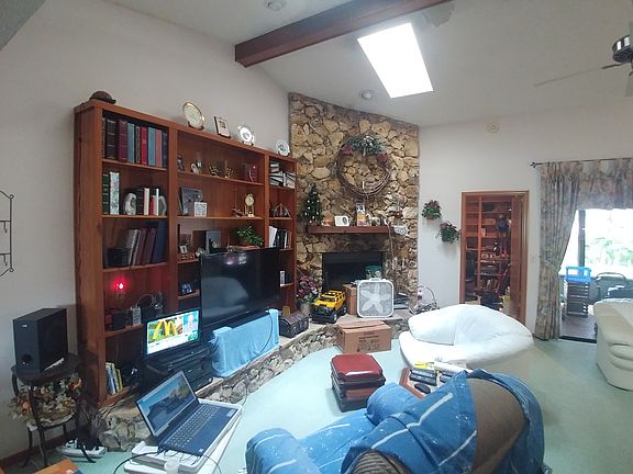 3rd image of 2726 Glennedwin Ct
