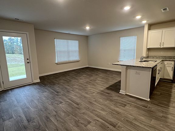 5th image of 3000 Alibird Ln