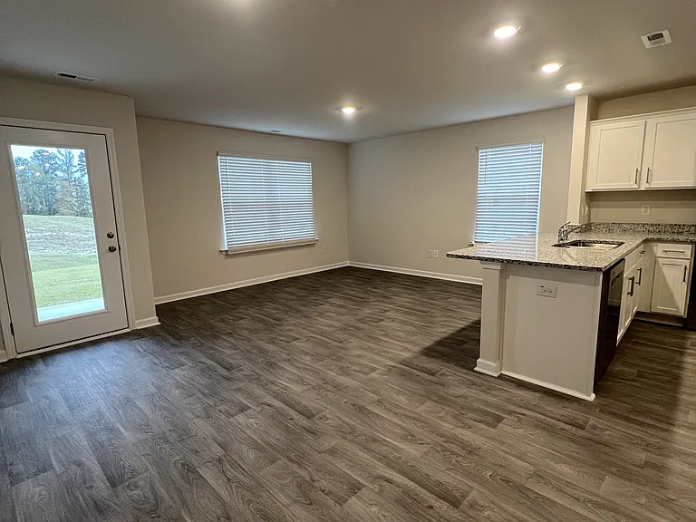 3000 Alibird Ln — Photo 5