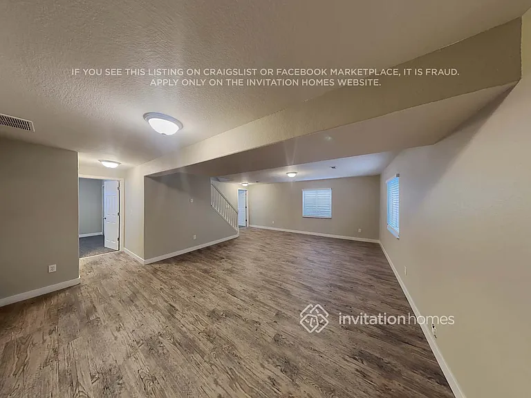 5648 Hawkesbury Dr — Photo 7