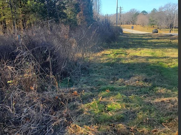 4th image of 217 S Lake Road
