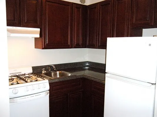 Rented by Rent Manhattan | media 10