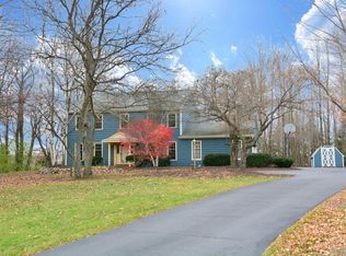 11848 Settlers Rd, Cedarburg, WI 53012