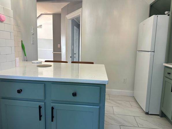 78 Massasoit Ave #3