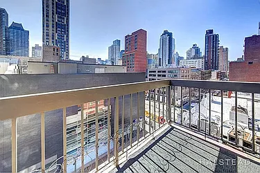 Rented by R New York