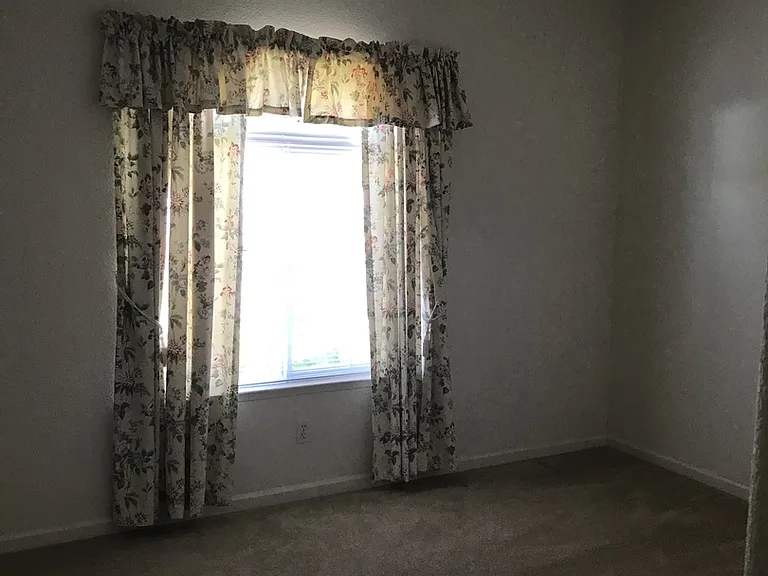 3205 W Connelly Ave — Photo 12