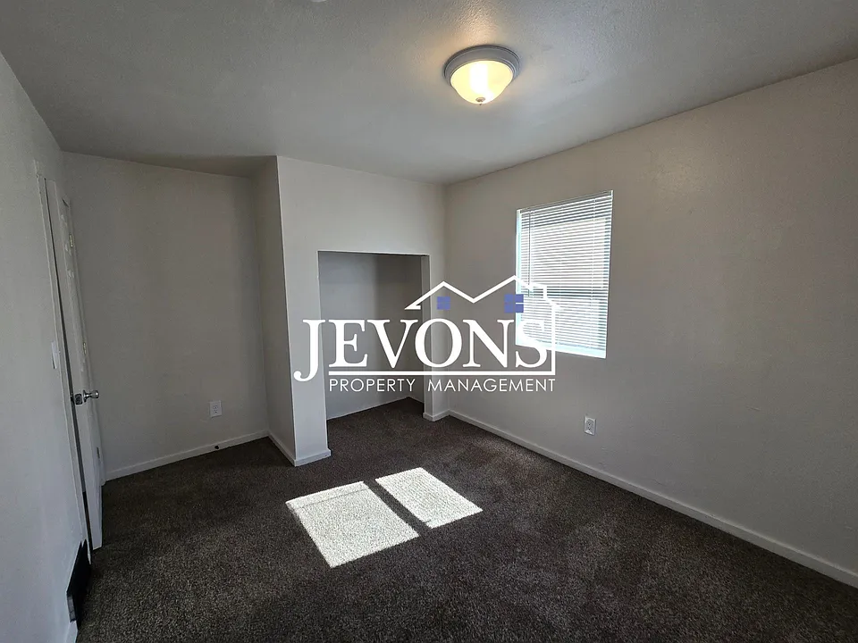 317 Union St Yakima, WA 98901