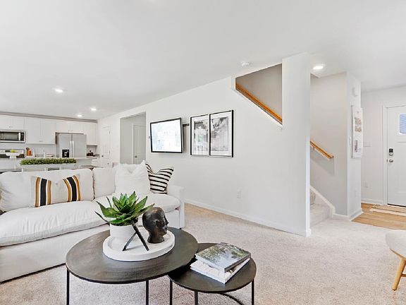 4th image of 480 Mesa Ct