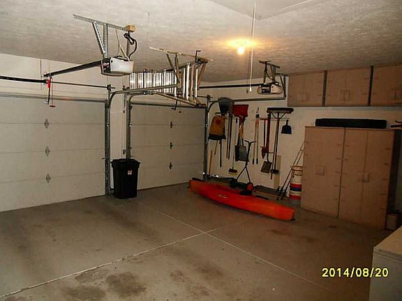 3rd image of 3469 Hickory Ln E