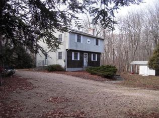 28 Woodland Dr, Salem, CT 06420