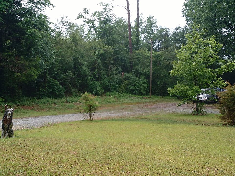 2nd image of 290 Singleton Rd