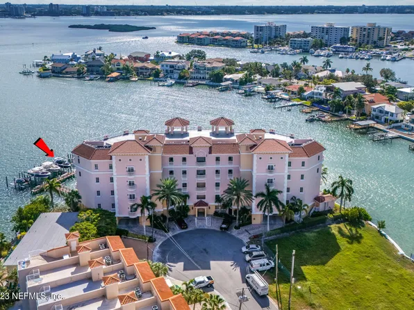 205 BRIGHTWATER Drive #205, Clearwater, FL 33767