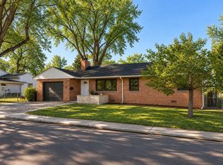 6 Sunset Cir, Longmont, CO 80501