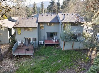 4431 Fox Hollow Rd APT 2, Eugene, OR 97405