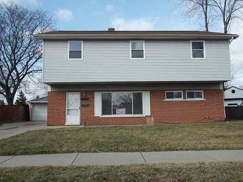 1st image of 27171 Belanger St