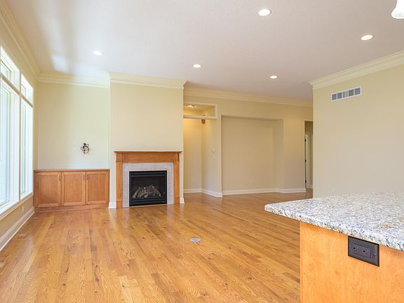2nd image of 3876 Berkshire Rd SW