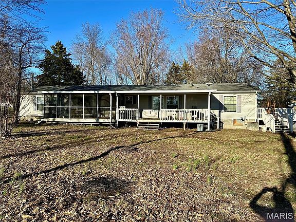5th image of 20754 Emerald Rd
