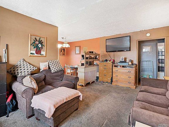 3rd image of 61-05 251st St #1107
