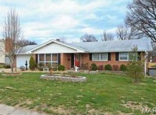 2308 Charwood St, Saint Charles, MO 63301