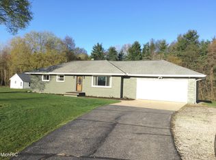 6191 Beecher Rd, Osseo, MI 49266