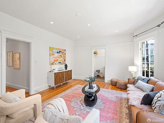 3rd image of 2878 Sacramento St APT 4