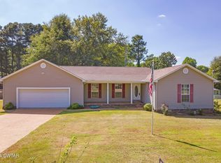 75 Ginger Ln, Bells, TN 38006