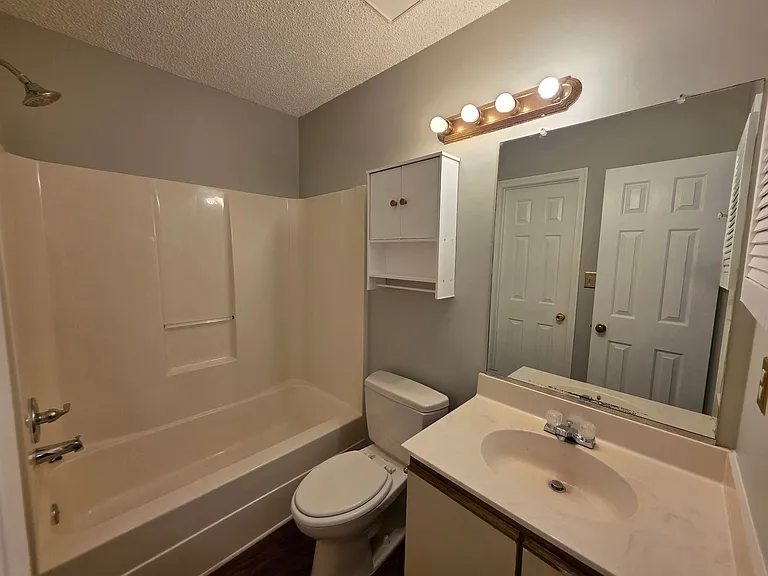 814 Gable Way — Photo 16
