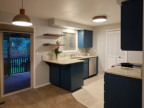 1702 Karyl Ave Photo 1