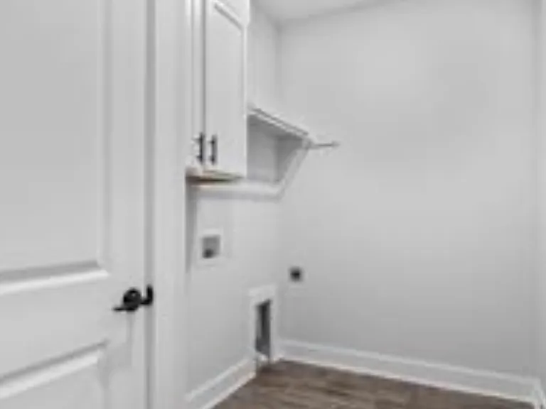 146 N Banner Ave — Photo 17