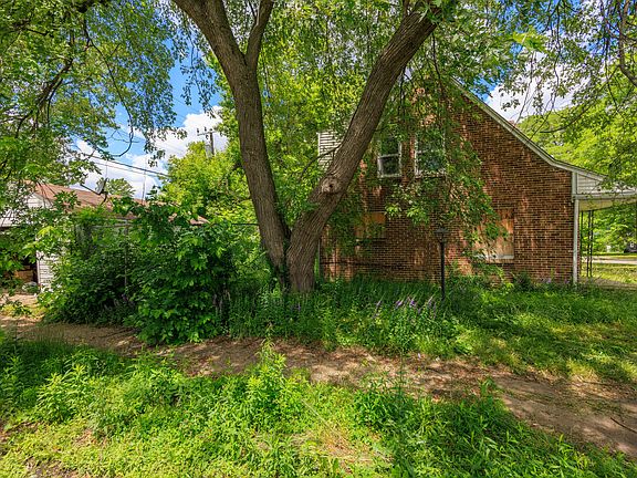 4th image of 18903 Evergreen Rd