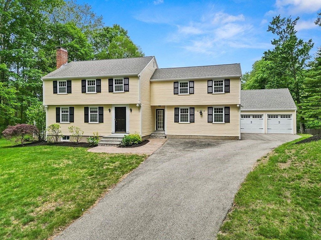 104 Perkins Row, Topsfield, MA 01983 Zillow