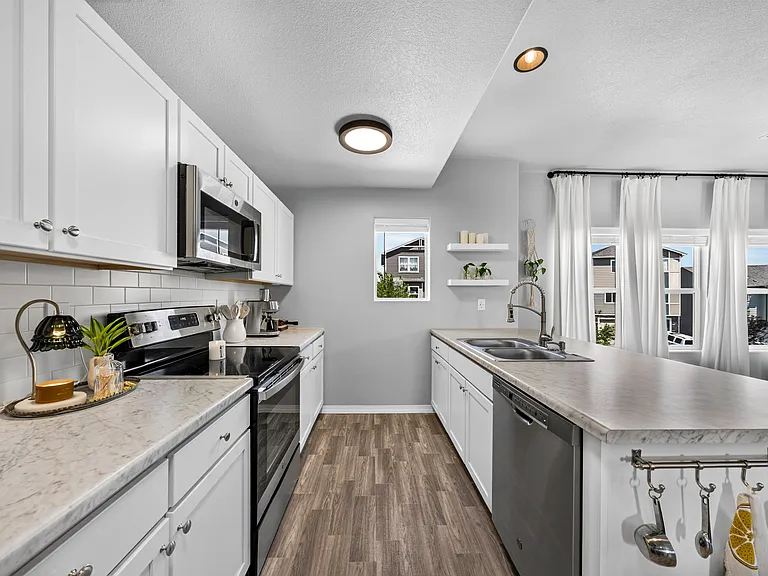 975 Cana Grv — Photo 16