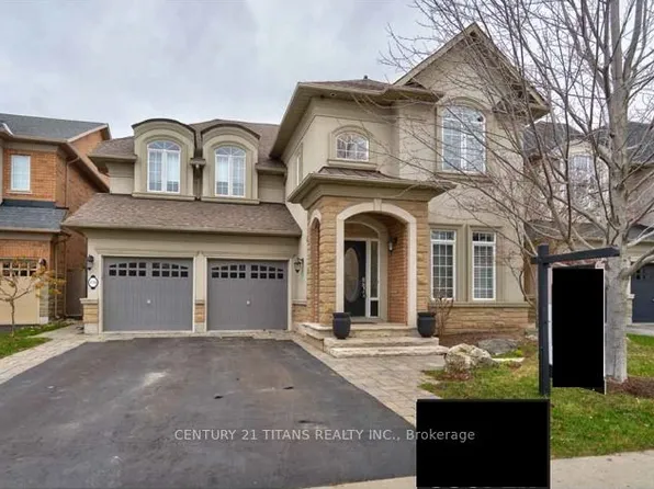 170 Tawny Cres, Oakville, ON L6L 6T4