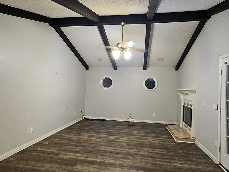 211 Plantation Rd — Photo 60