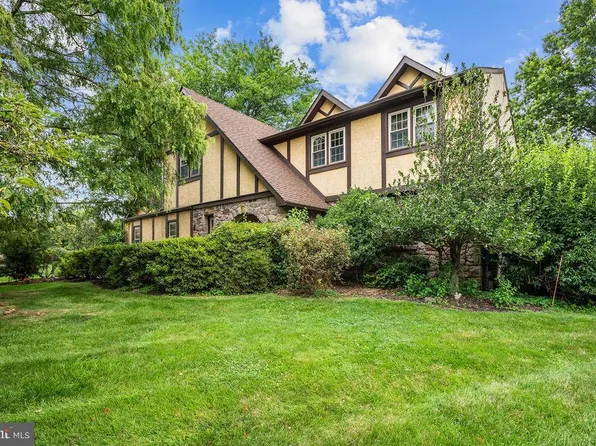 2156 Chapman Cir, Jamison, PA 18929