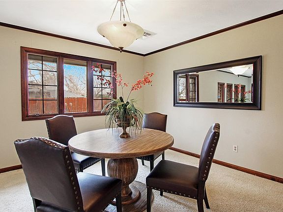 5th image of 2424 27th Avenue Pl