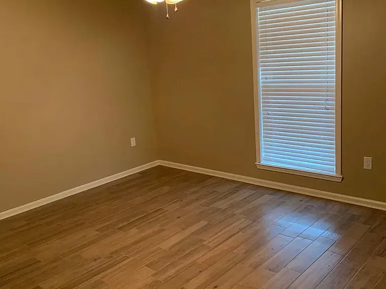 524 Ansley Blvd #F — Photo 10