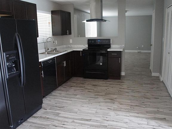 4th image of 5503 S Mill Ave