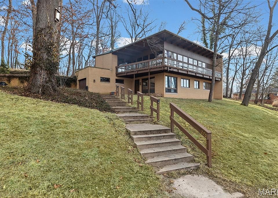 1st image of 270 Shady Ln